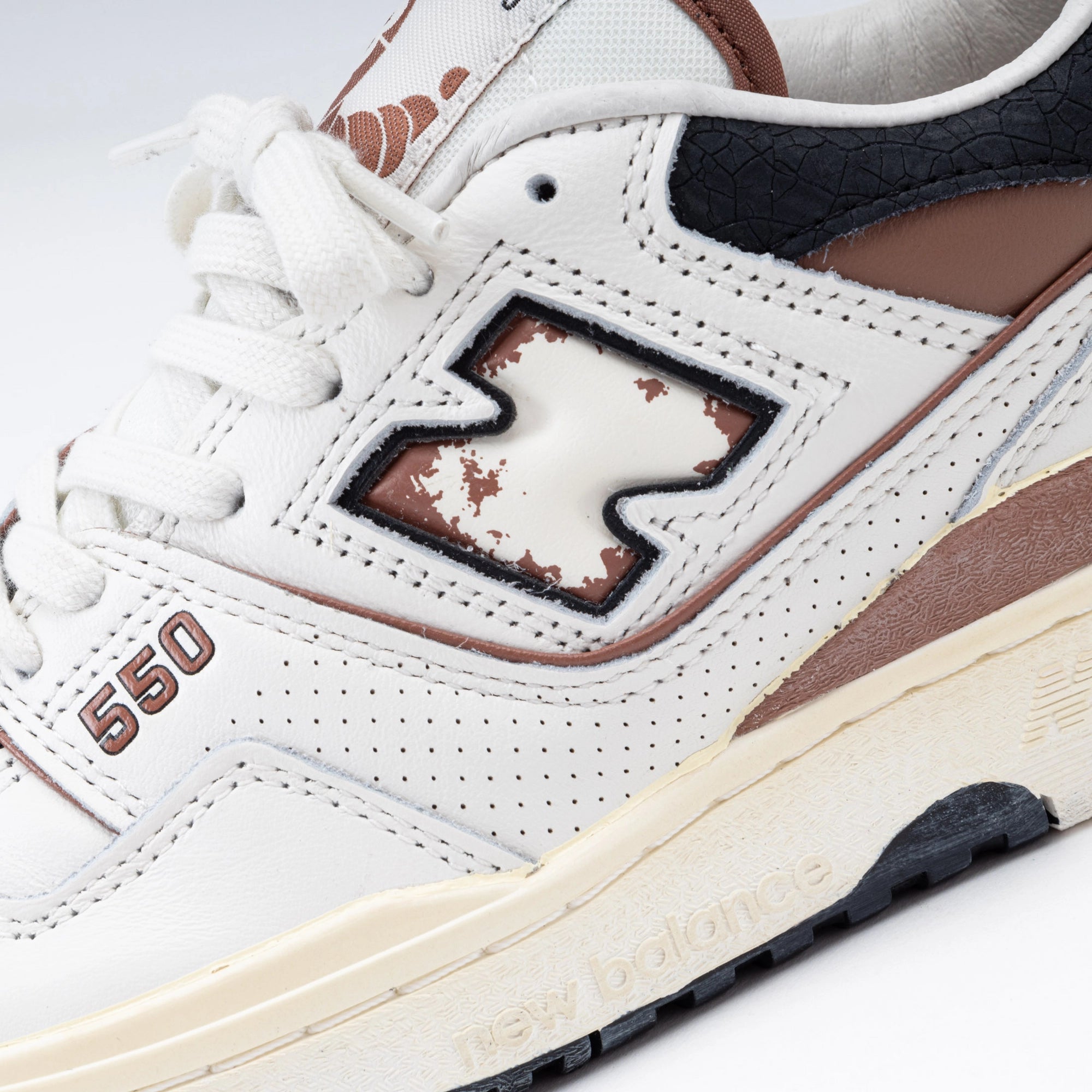 New Balance 550 Vintage Brown