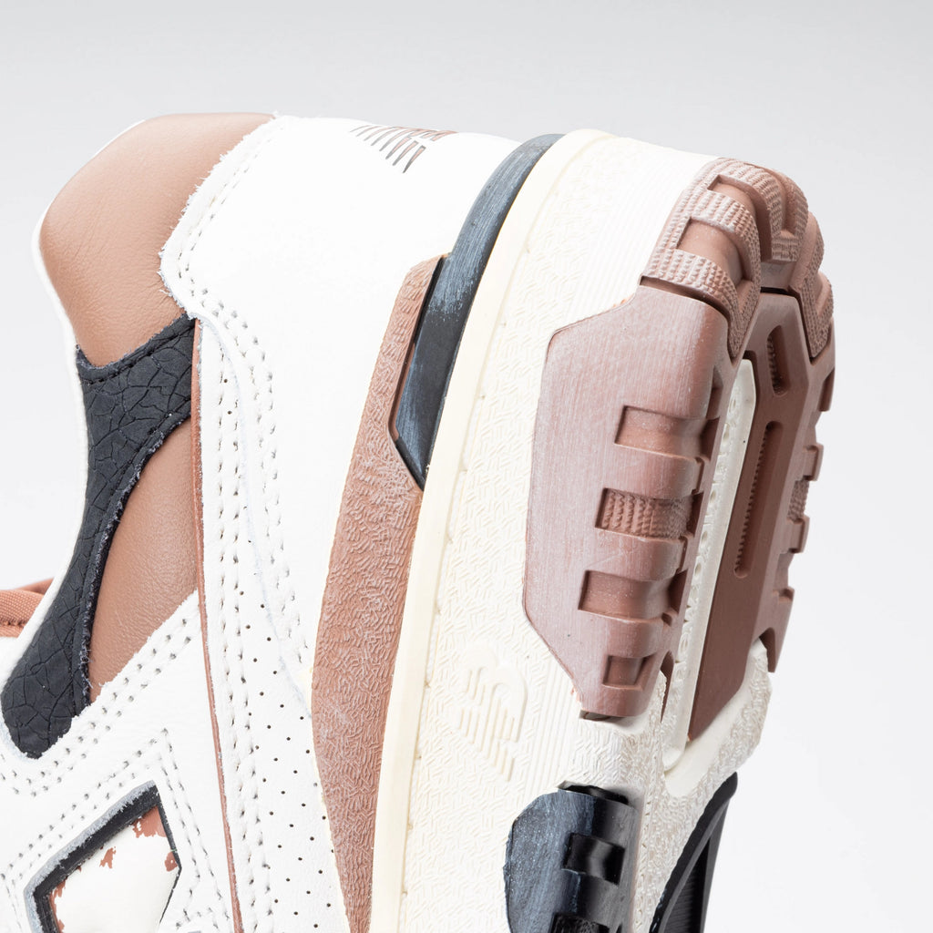 New Balance 550 Vintage Brown